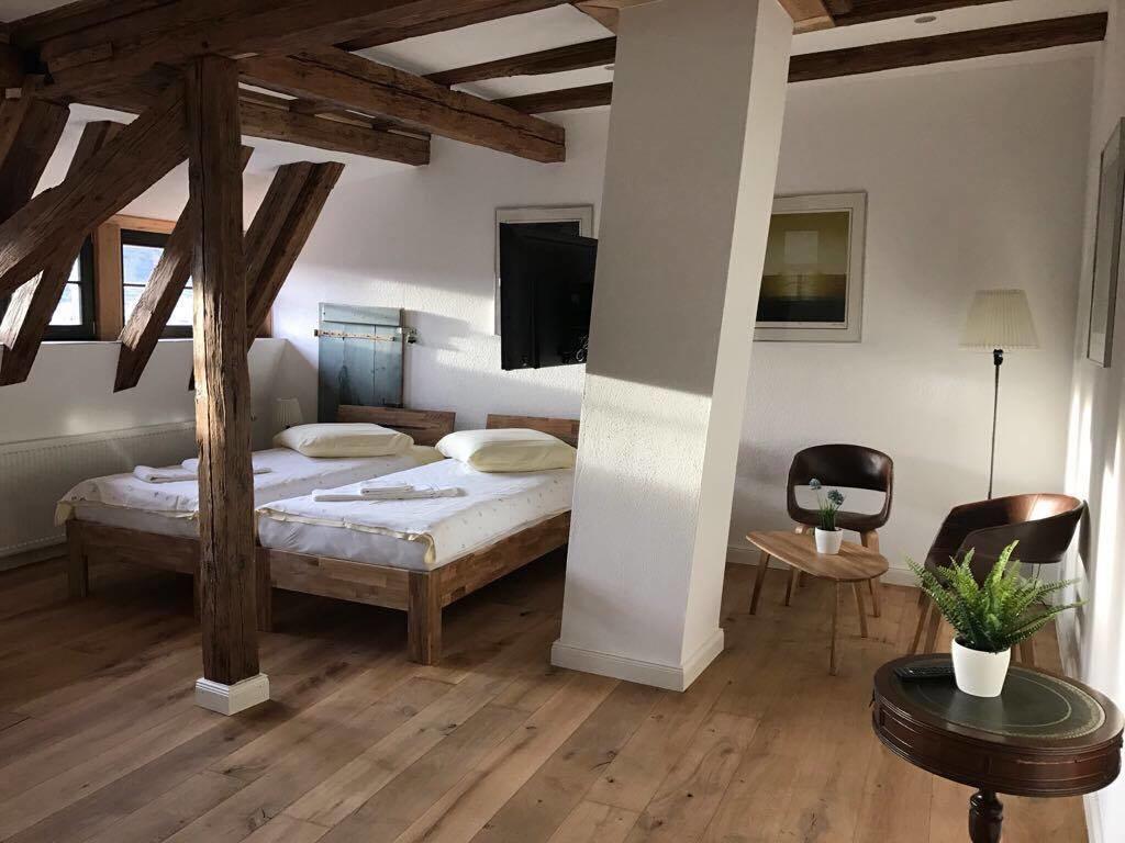 Gaestehaus Zum Anker เบอซิกไฮม์ ภายนอก รูปภาพ