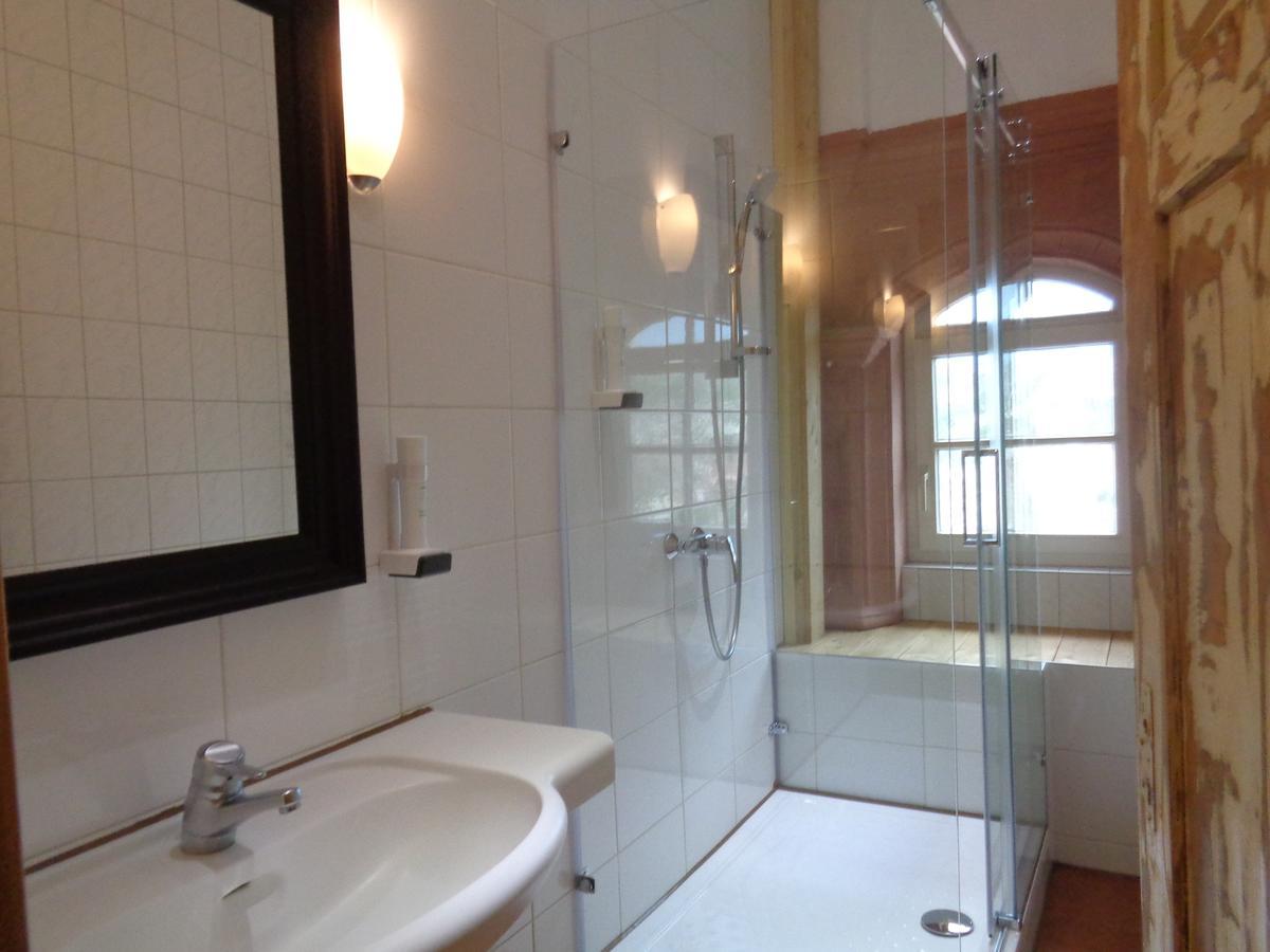 Gaestehaus Zum Anker เบอซิกไฮม์ ภายนอก รูปภาพ